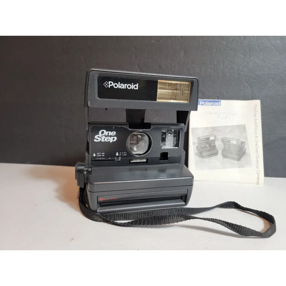 Vintage Polaroid Camera Original One Step Instant Film Close Up Tested Working